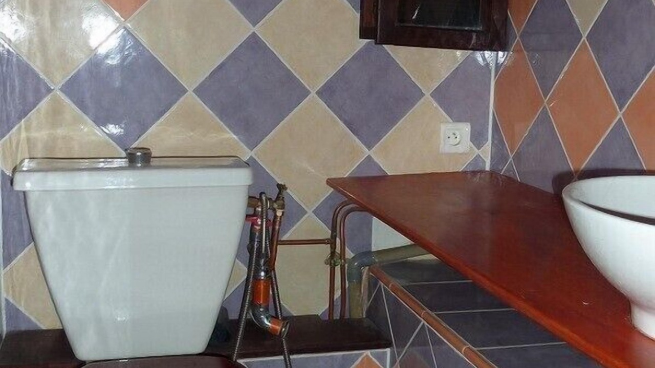 Photo of Bathroom in Saint-Andre-de-Cruzieres