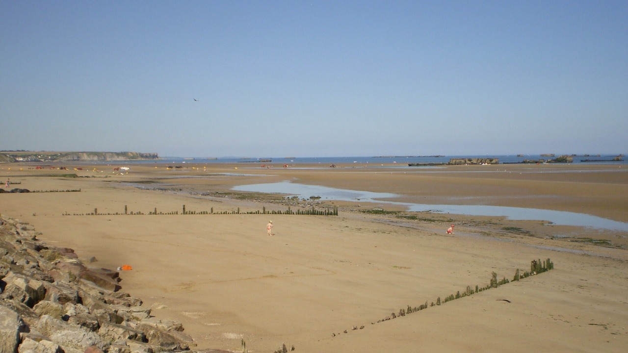 Photo of Others in Asnelles