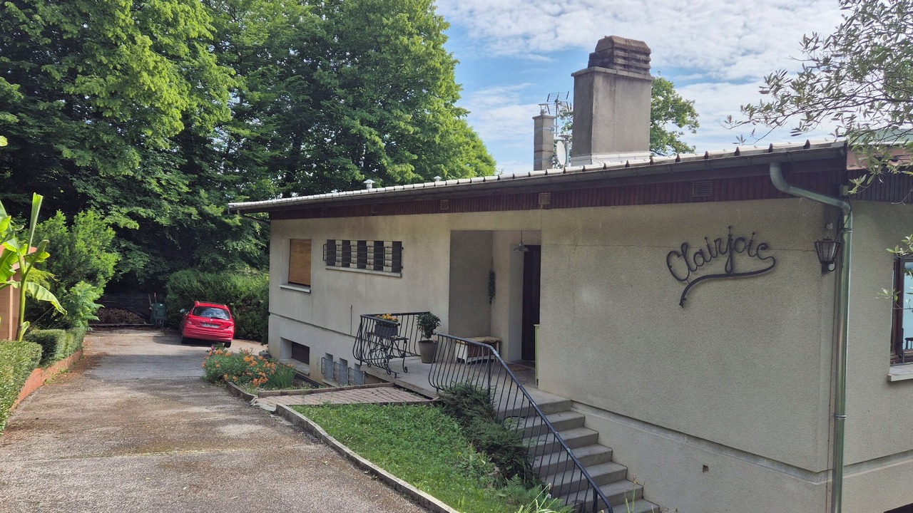 Photo of Outdoor in Bourdeau