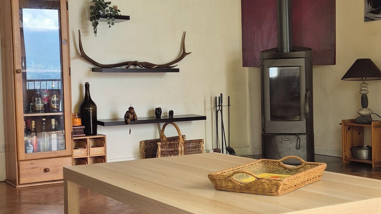 Photo of Others in Bourdeau