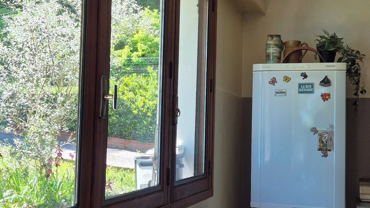 Photo of Others in Bourdeau