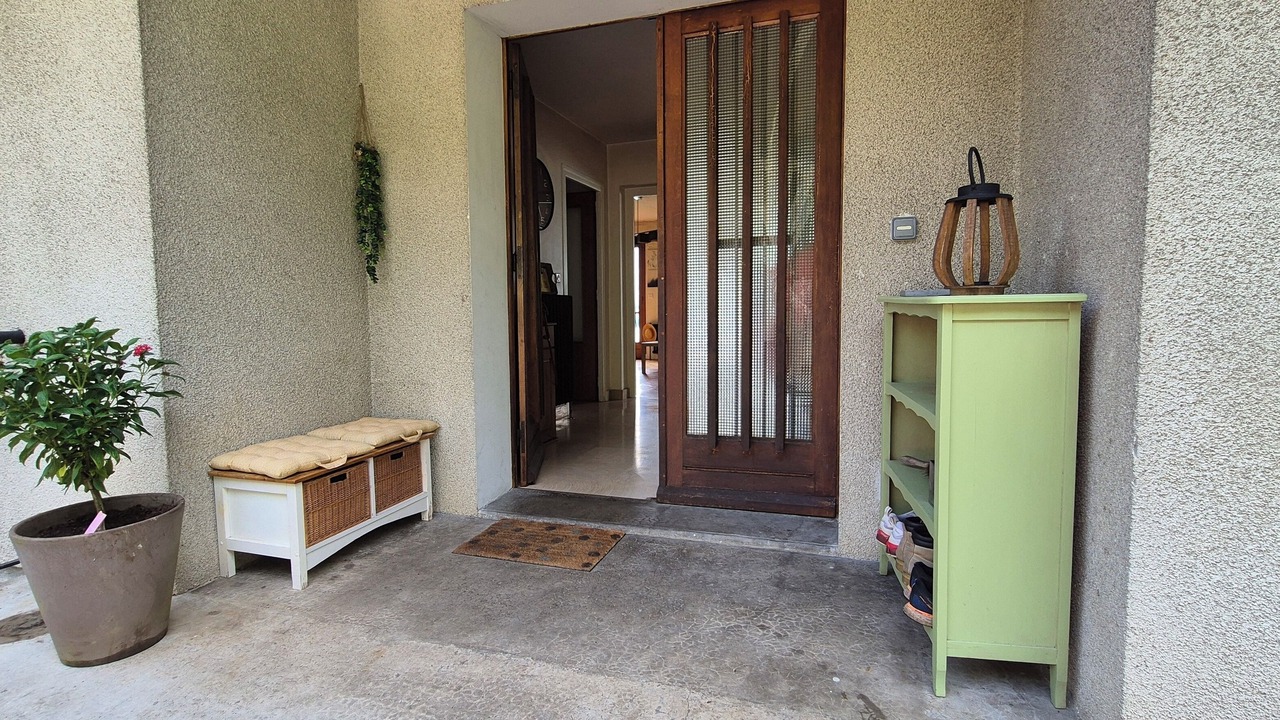 Photo of Outdoor in Bourdeau