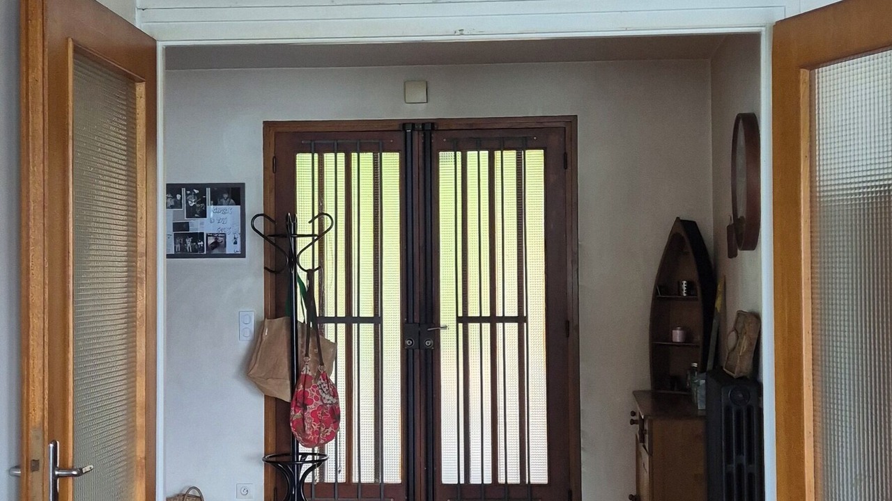 Photo of Others in Bourdeau