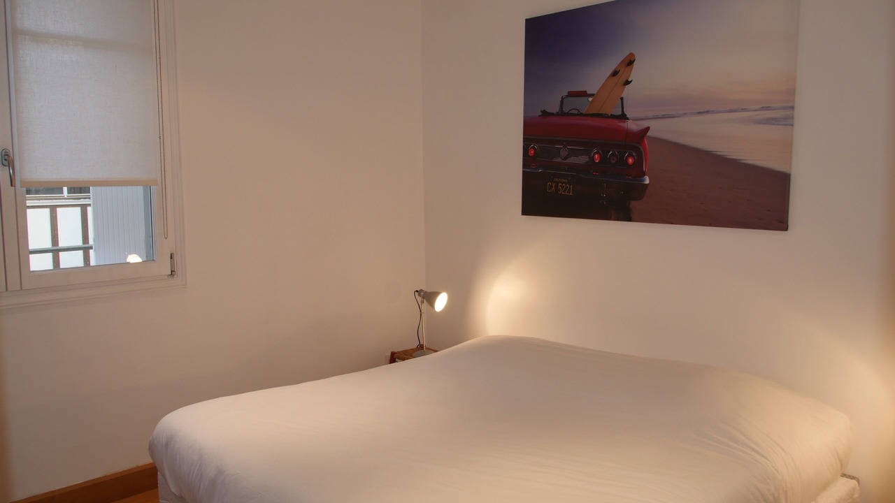 Photo of Bedroom in Deauville City Centre
