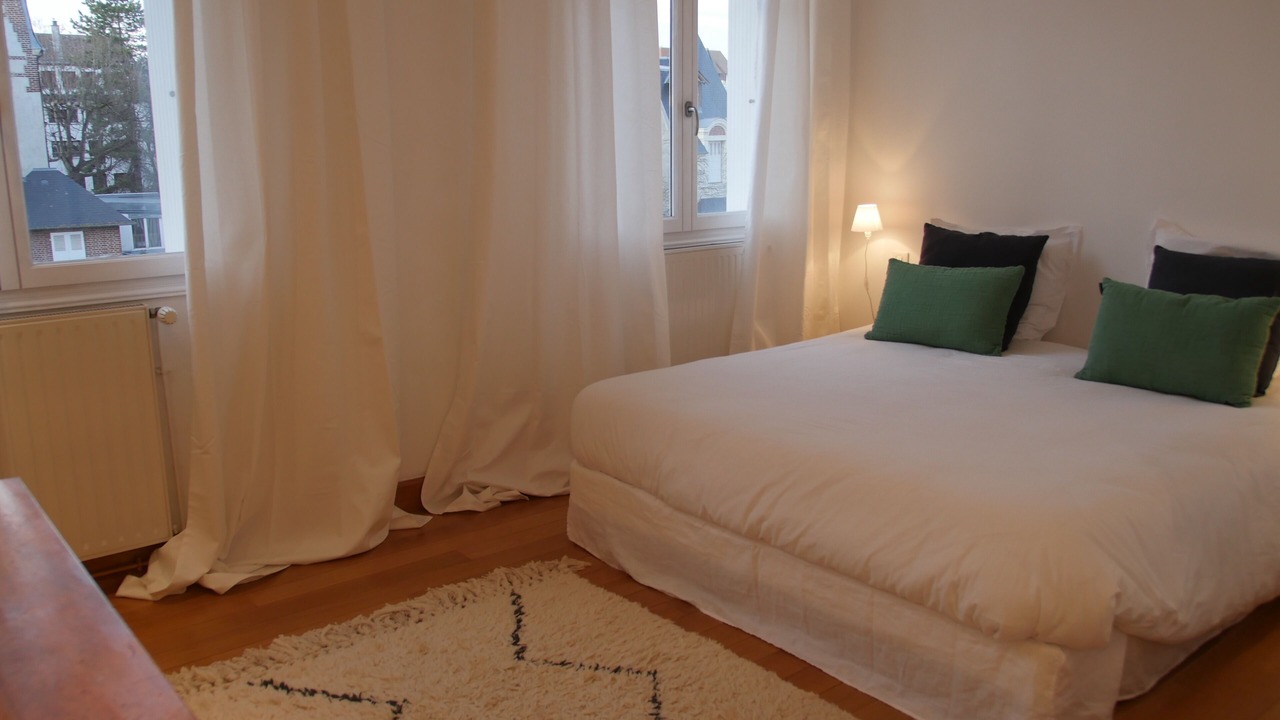 Photo of Bedroom in Deauville City Centre
