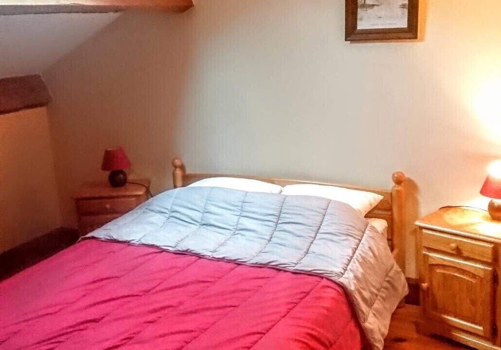 Photo of Bedroom in Auroux