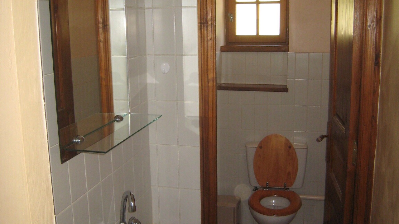Photo of Bathroom in Auroux