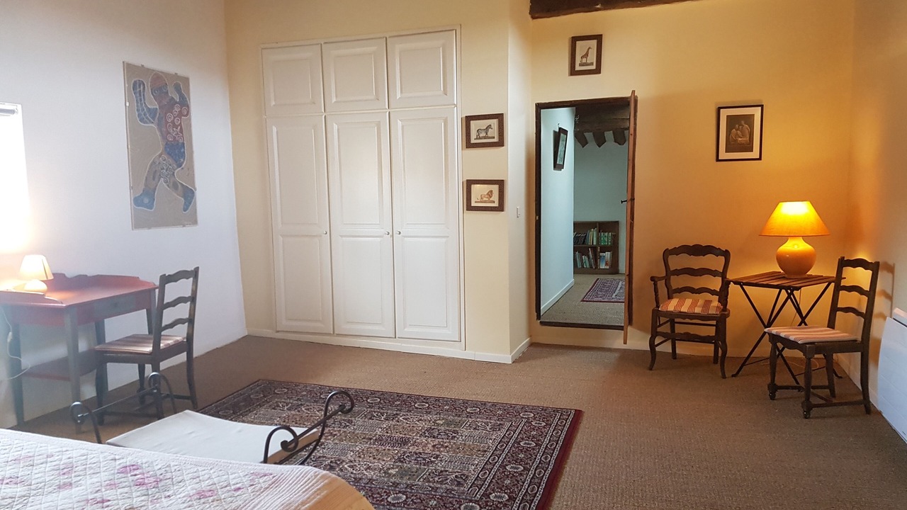 Photo of Bedroom in Oppedette