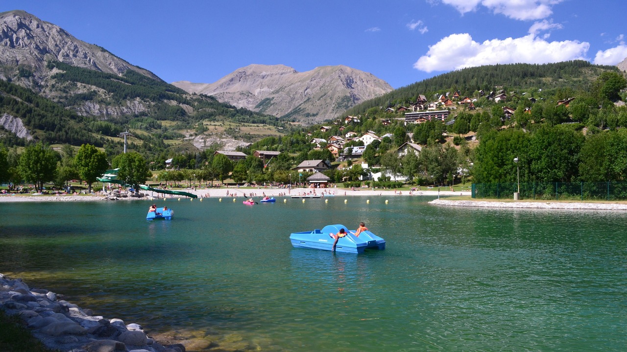 Photo of Others in Allos