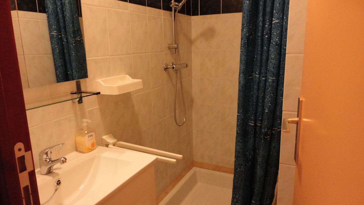 Photo of Bathroom in Allos