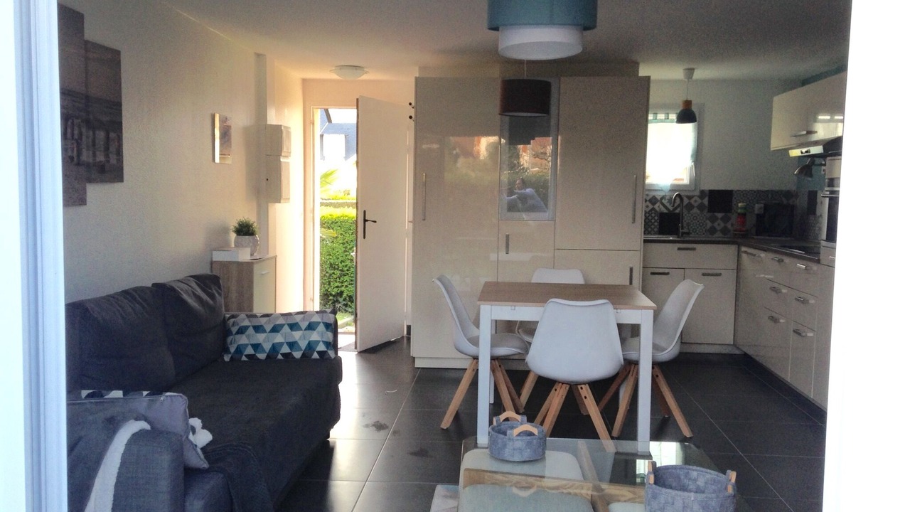 Photo of Livingroom in Port Guillaume