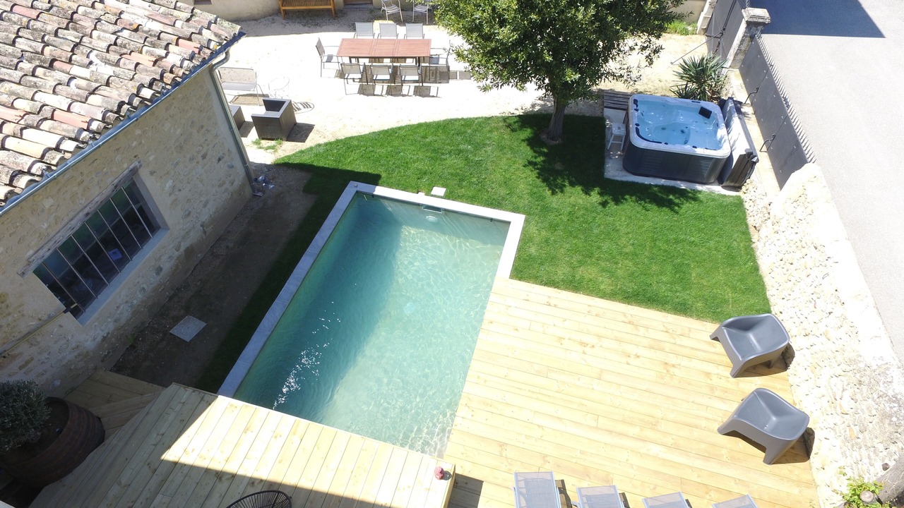 Photo of Outdoor in Ambonil