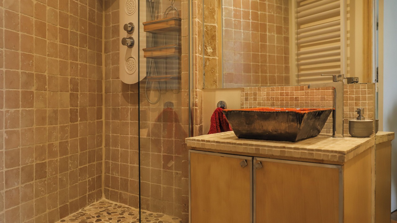 Photo of Bathroom in 6th Arrondissement