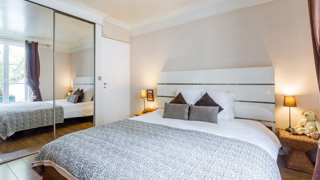 Photo of Bedroom in 6th Arrondissement