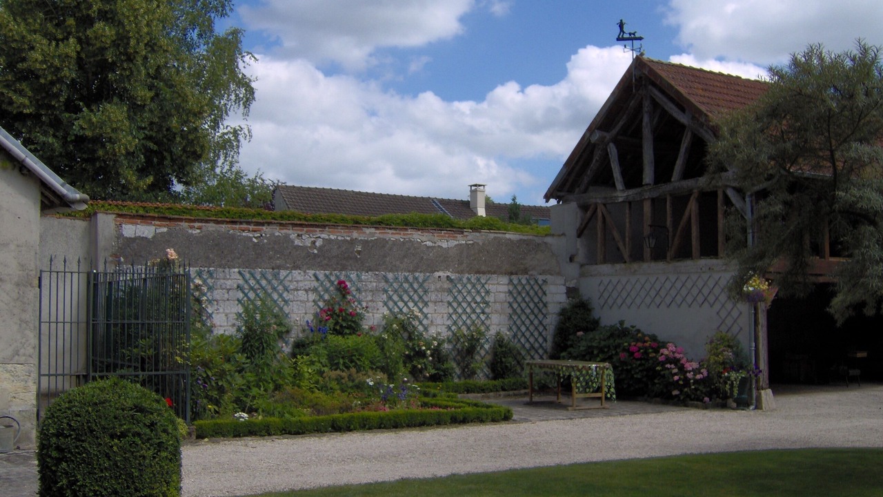 Photo of Outdoor in Athis