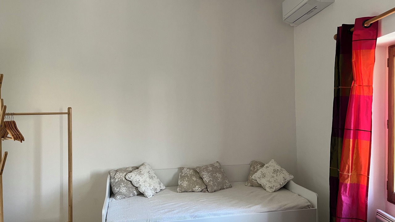 Photo of Bedroom in Saint-Andre-de-Cruzieres