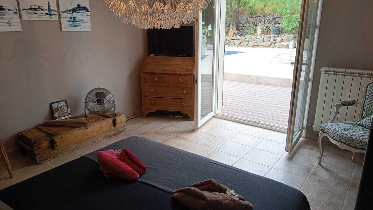 Photo of Bedroom in Besse-sur-Issole