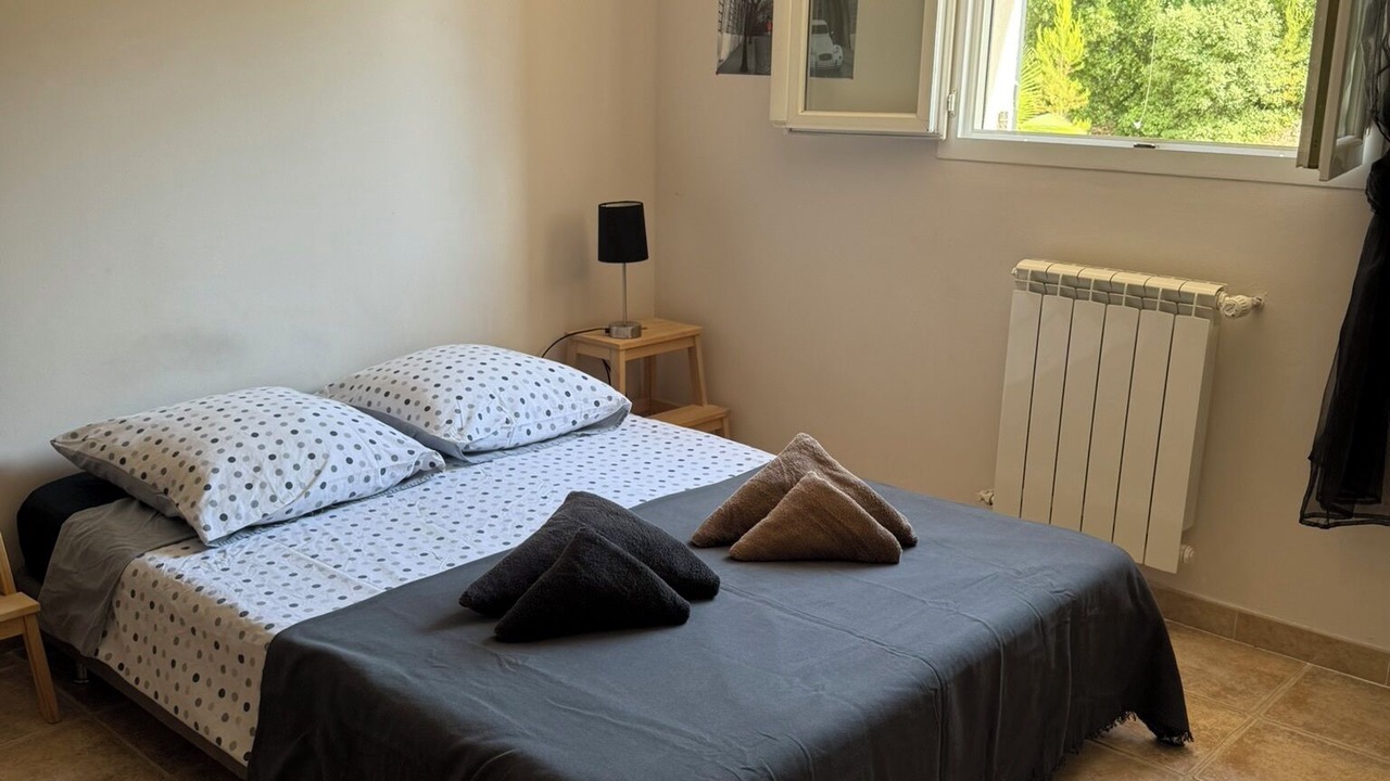 Photo of Bedroom in Besse-sur-Issole
