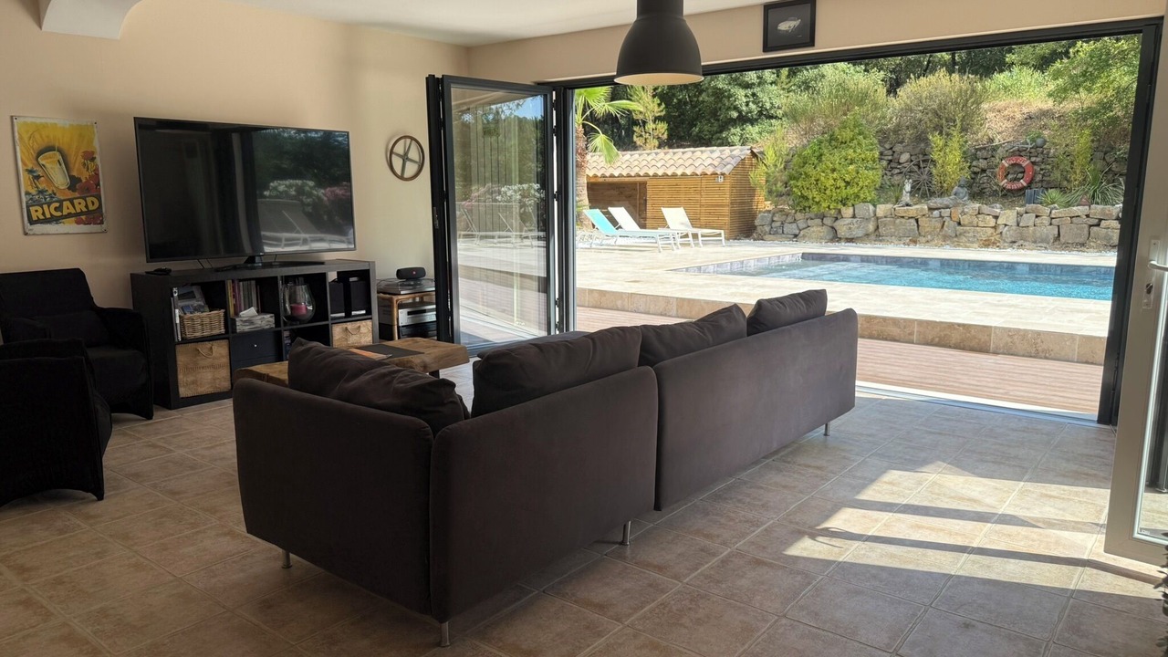 Photo of Livingroom in Besse-sur-Issole