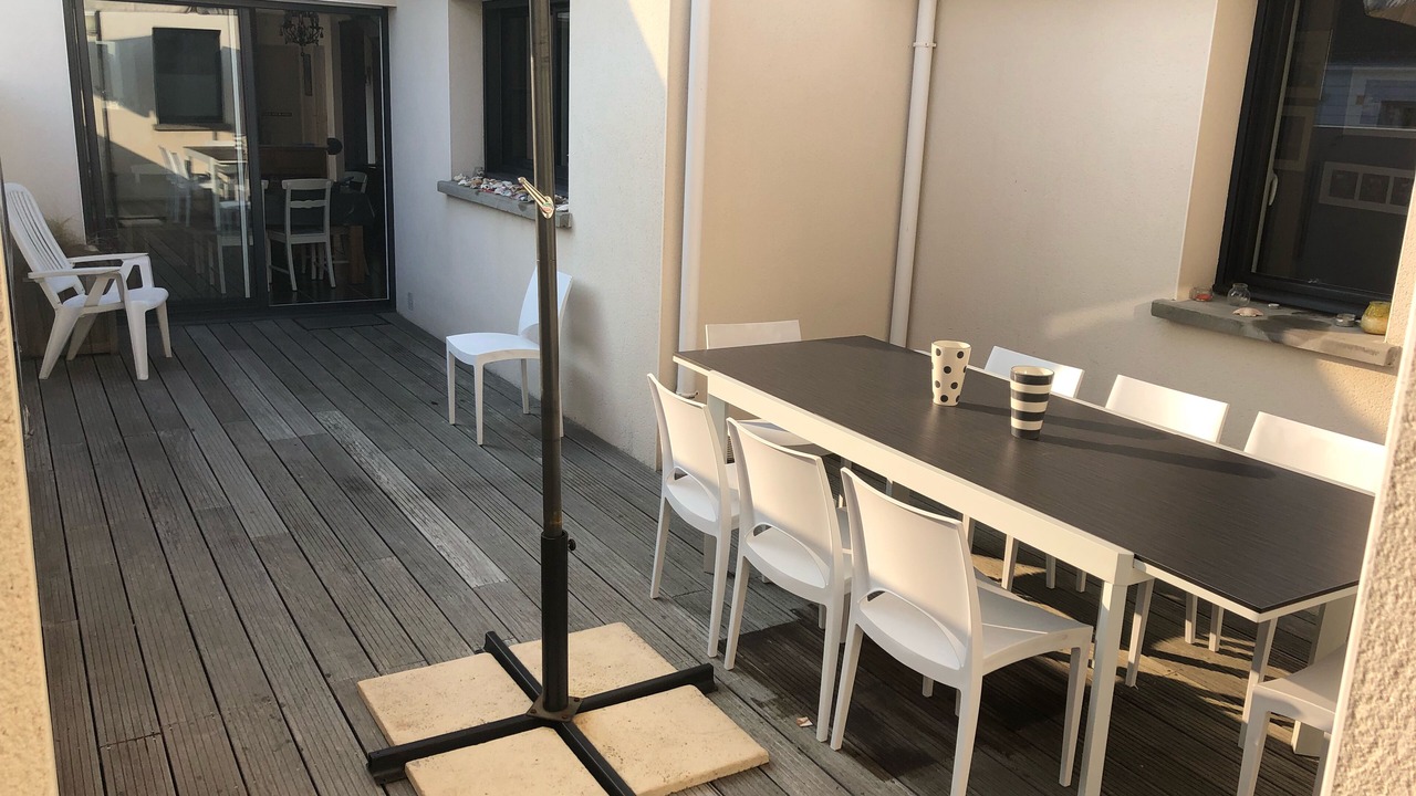 Photo of Outdoor in Sene