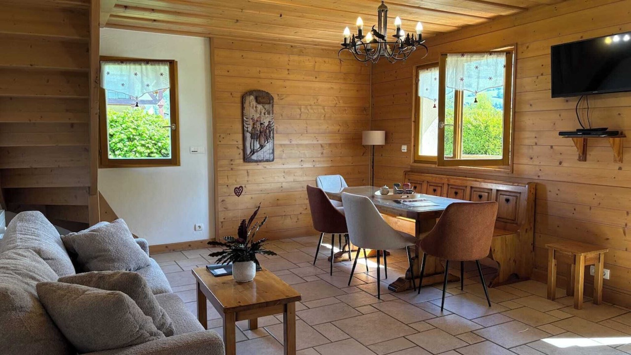 Photo of Livingroom in Taninges