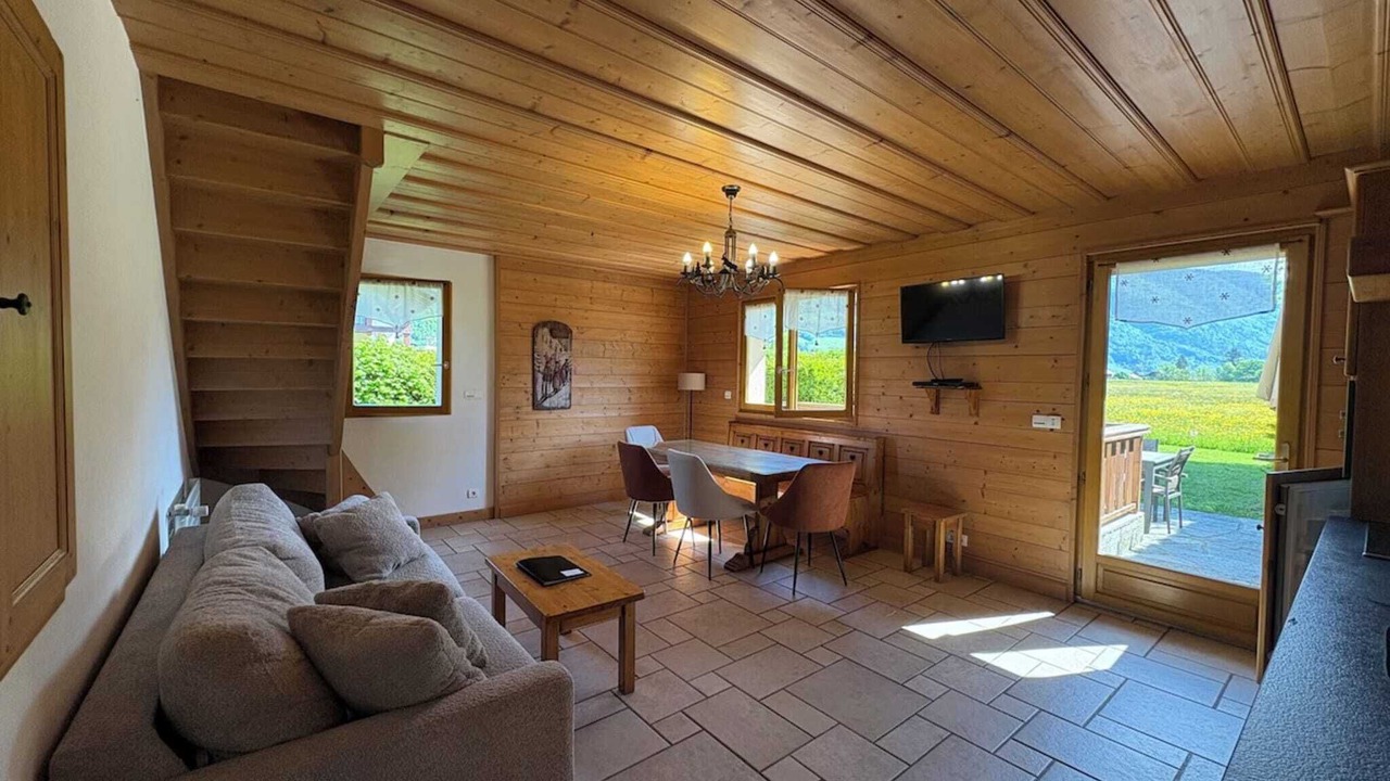 Photo of Livingroom in Taninges