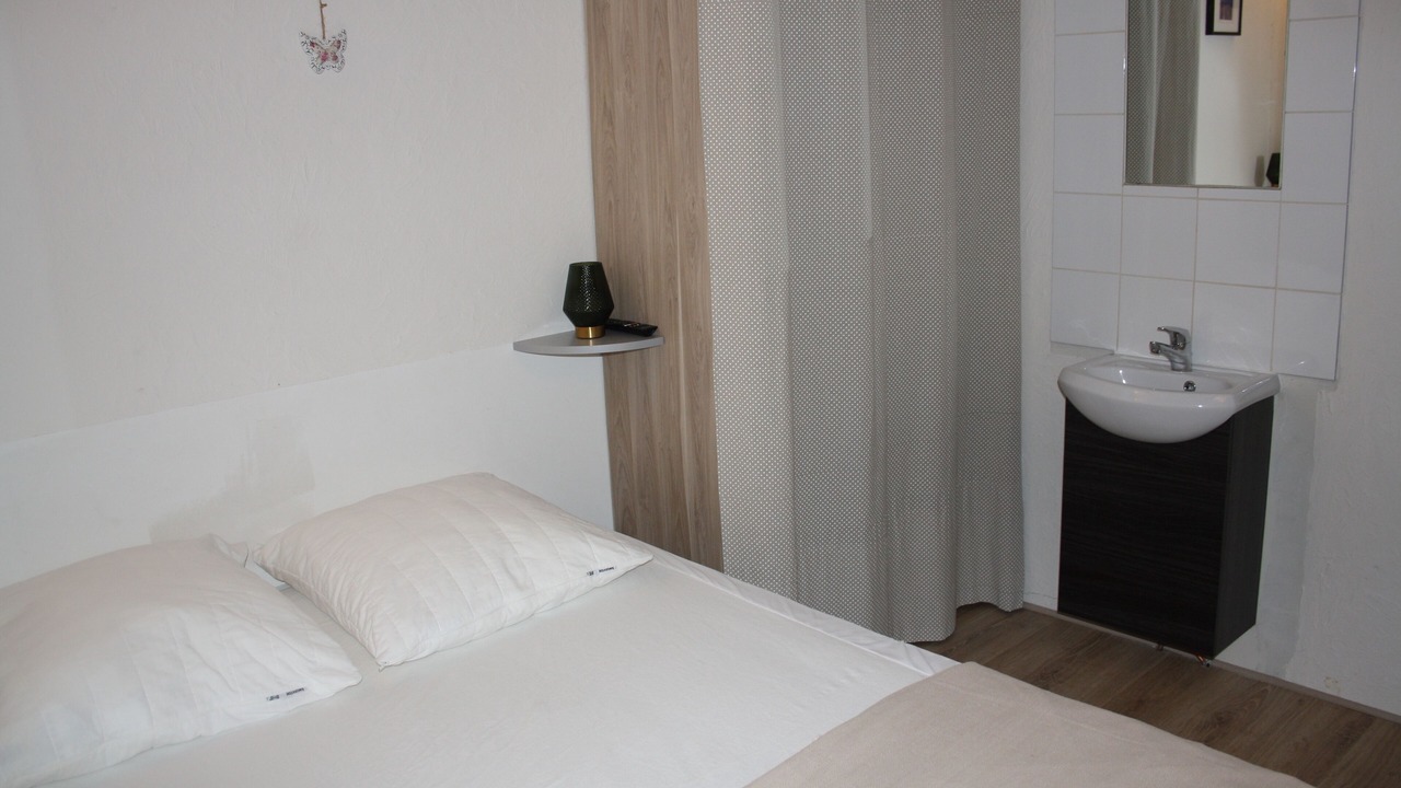 Photo of Bedroom in Cabrieres-d'Avignon