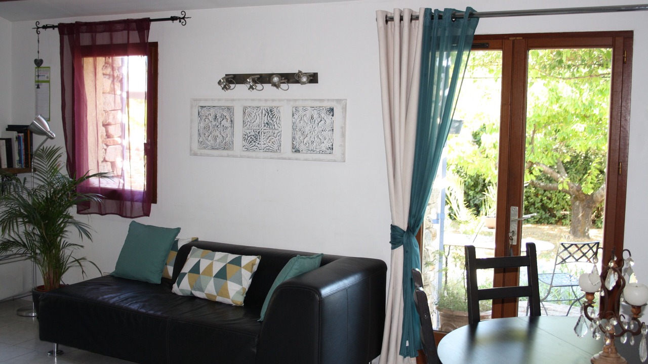 Photo of Livingroom in Cabrieres-d'Avignon