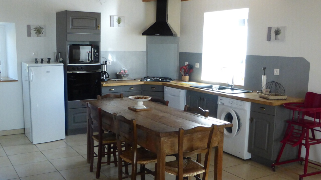 Photo of Kitchen in Bournazel