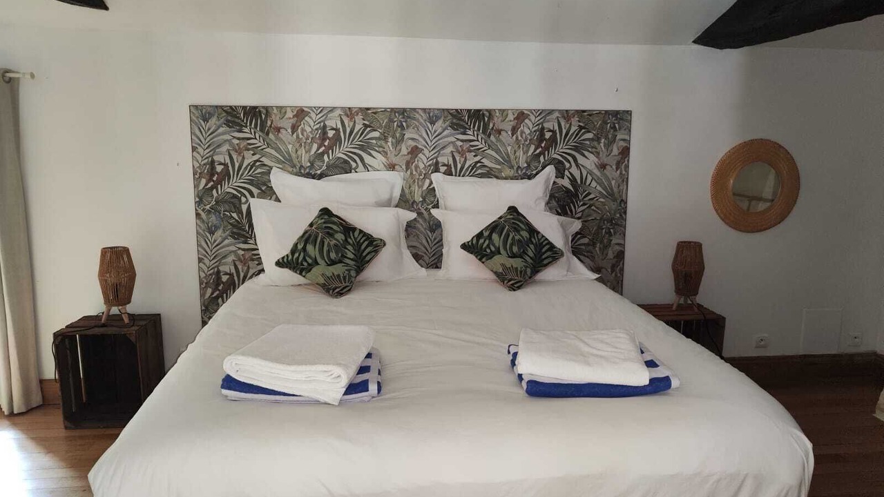 Photo of Bedroom in Carignan-de-Bordeaux
