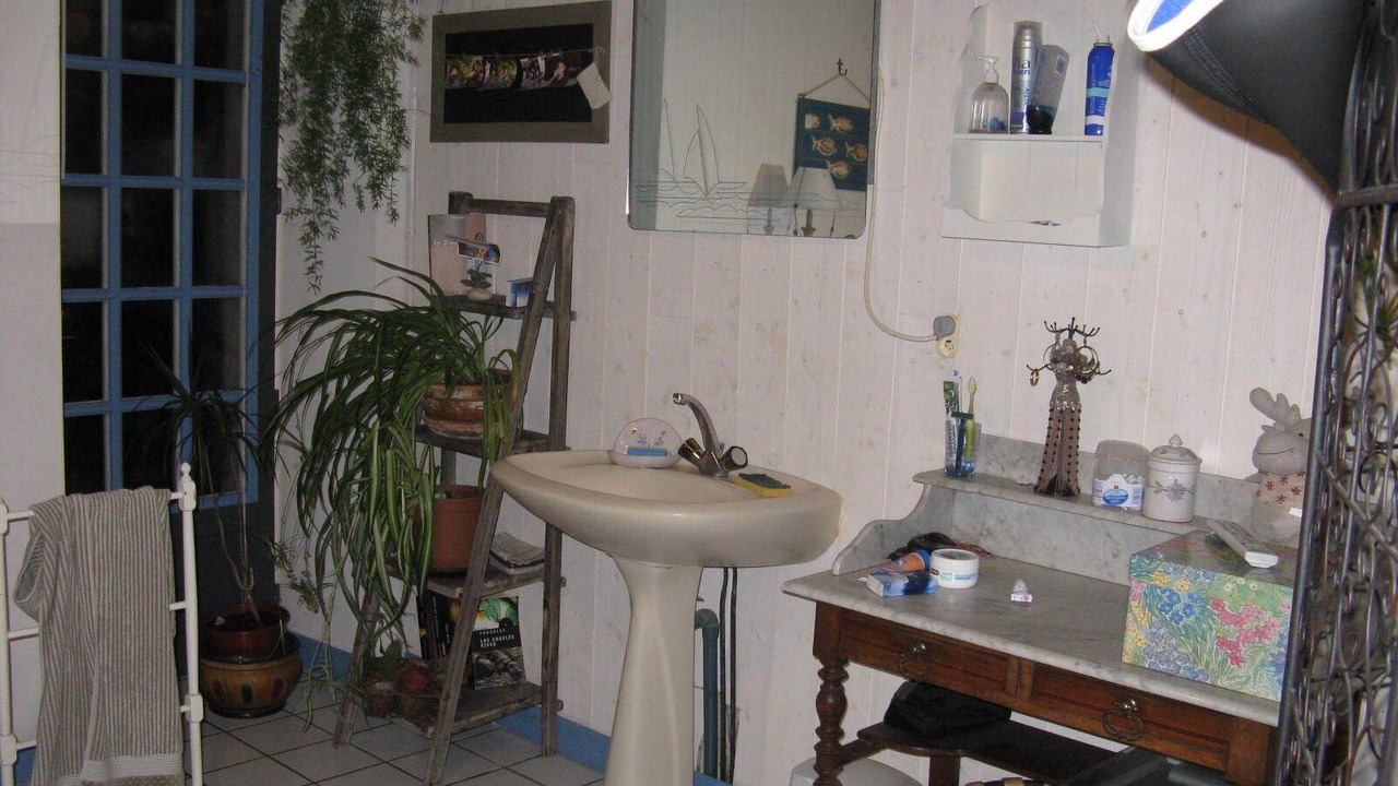 Photo of Bathroom in Mache