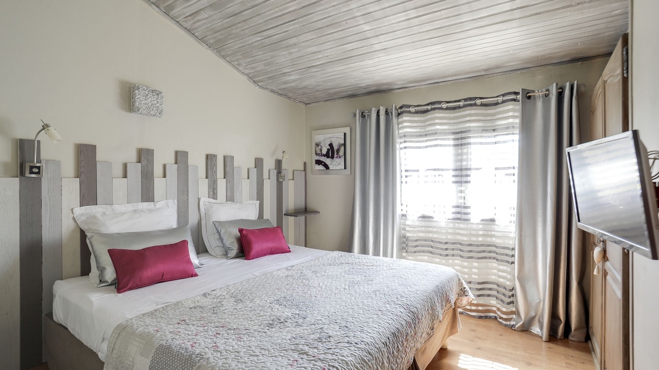 Photo of Bedroom in Piolenc