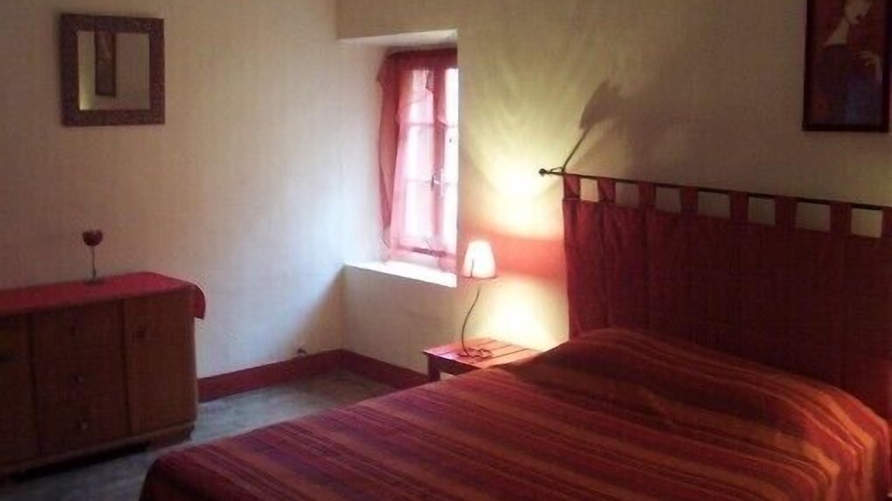 Photo of Bedroom in Genolhac