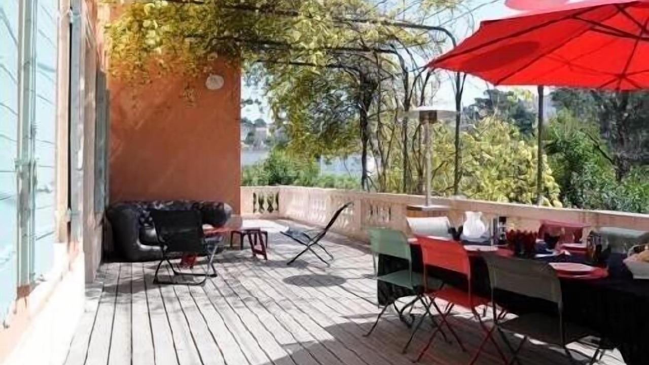 Photo of Outdoor in Bompard