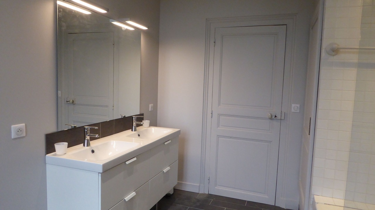 Photo of Bathroom in La Chapelle-du-Noyer