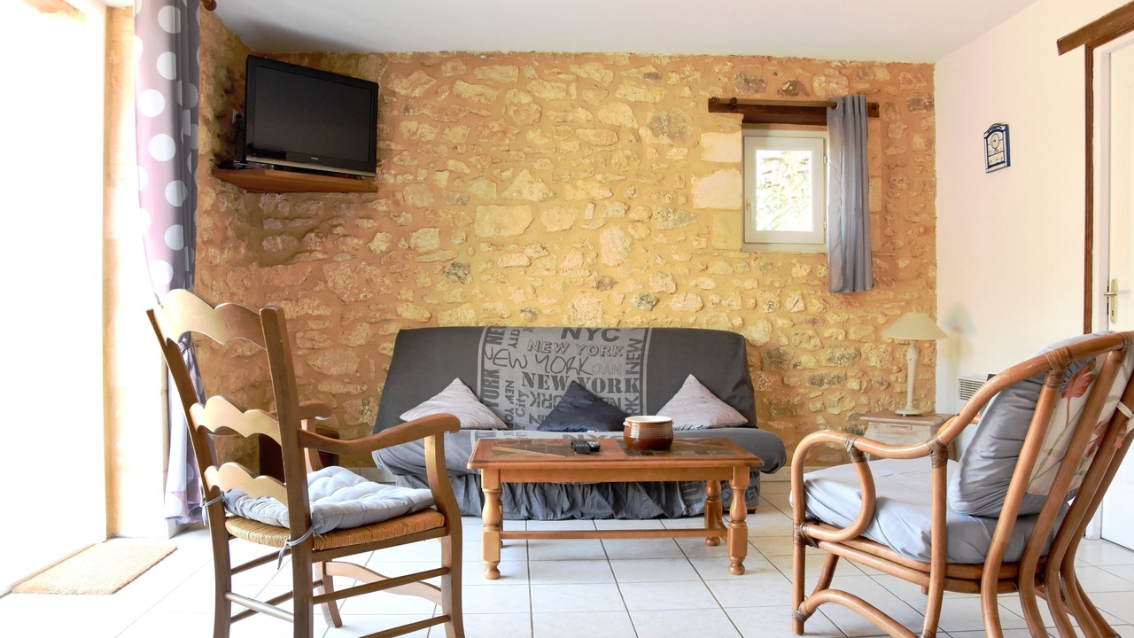 Photo of Livingroom in Cenac-et-Saint-Julien