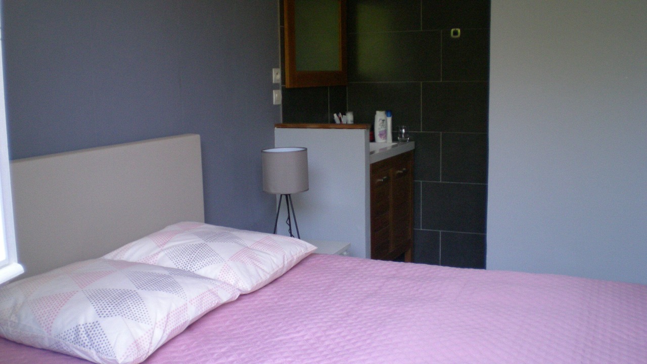 Photo of Bedroom in Montescot