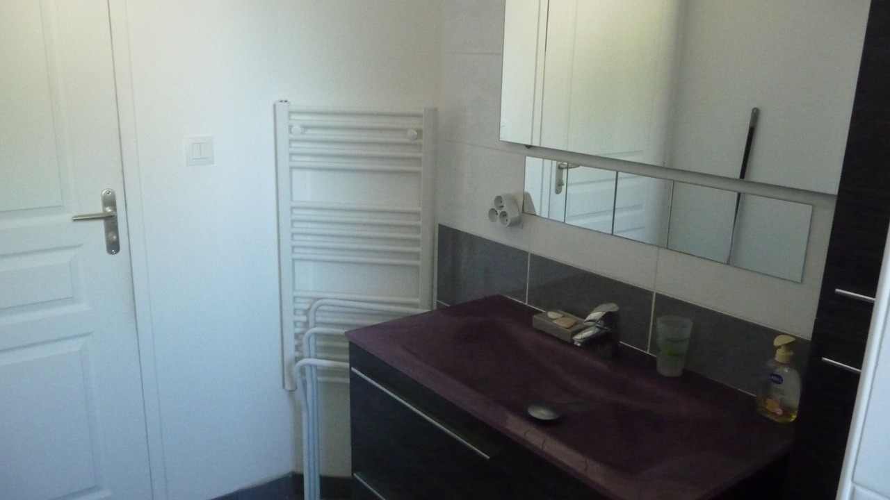 Photo of Bathroom in Saint-Nazaire