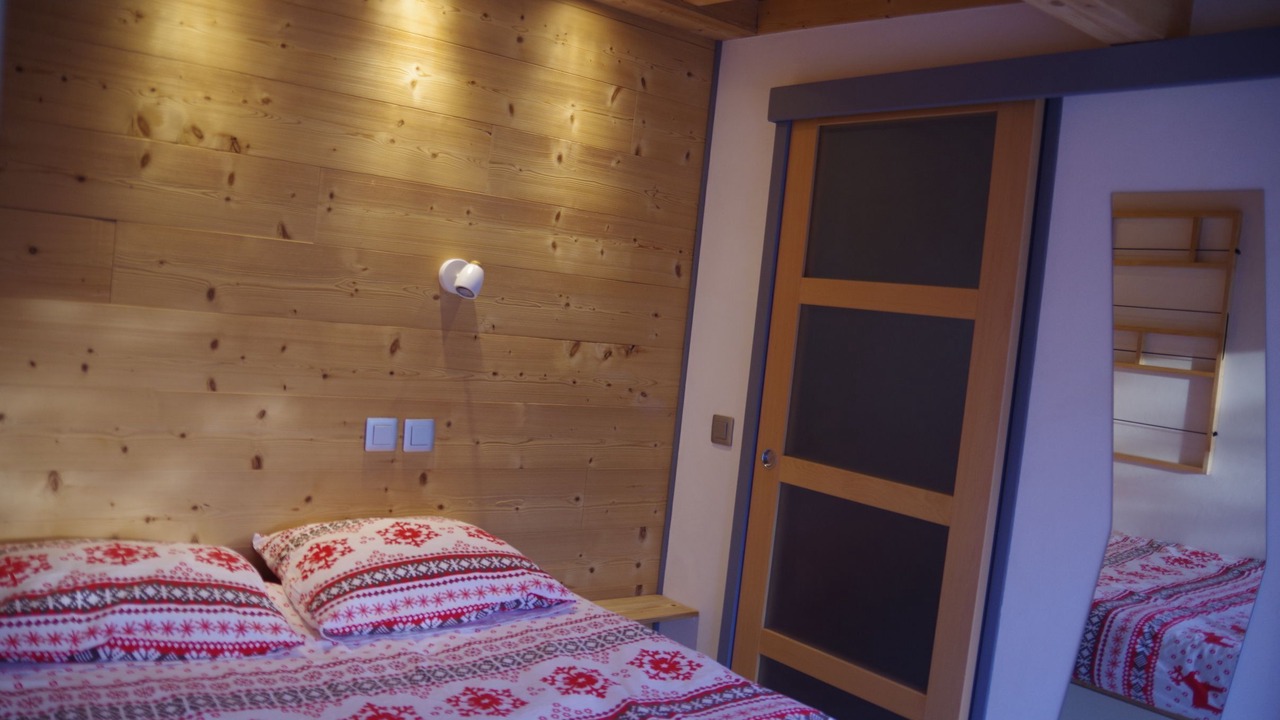 Photo of Bedroom in Saint-Alban-Leysse