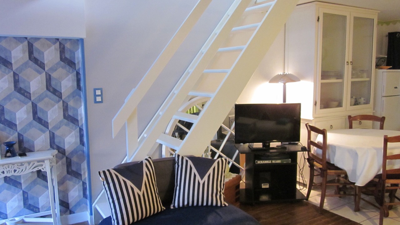 Photo of Livingroom in Guillac