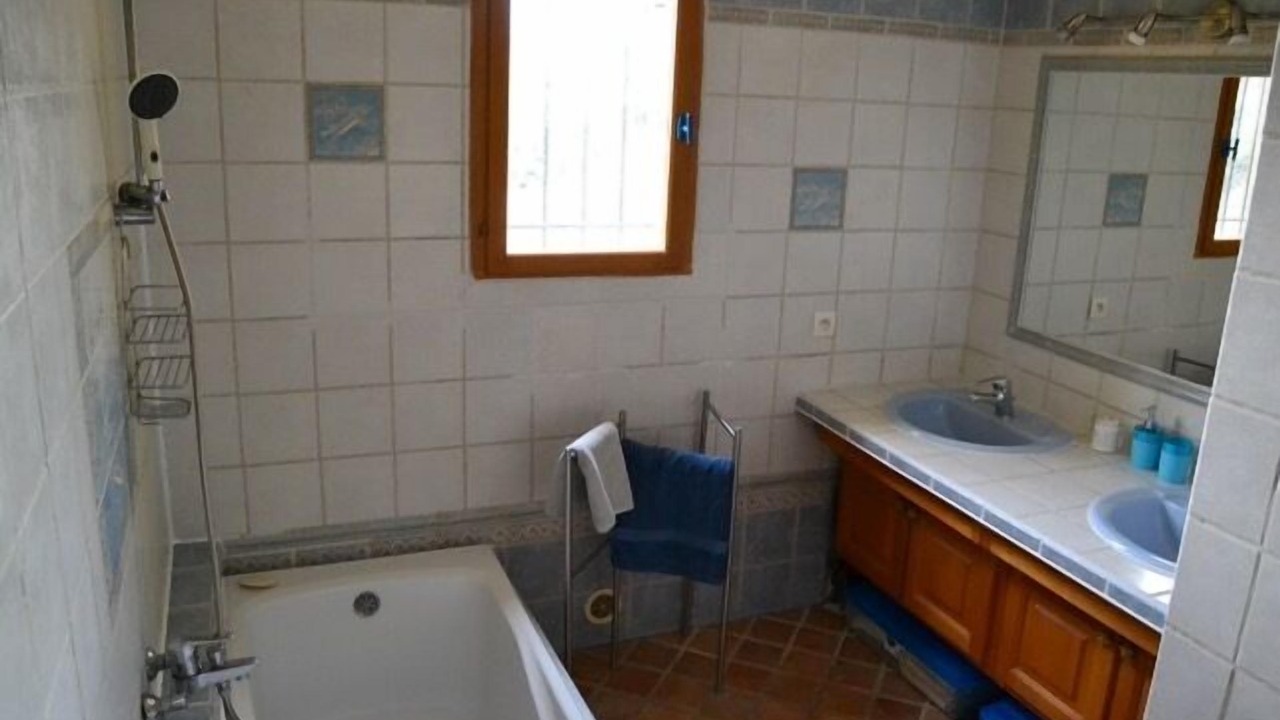 Photo of Bathroom in Le Rouret