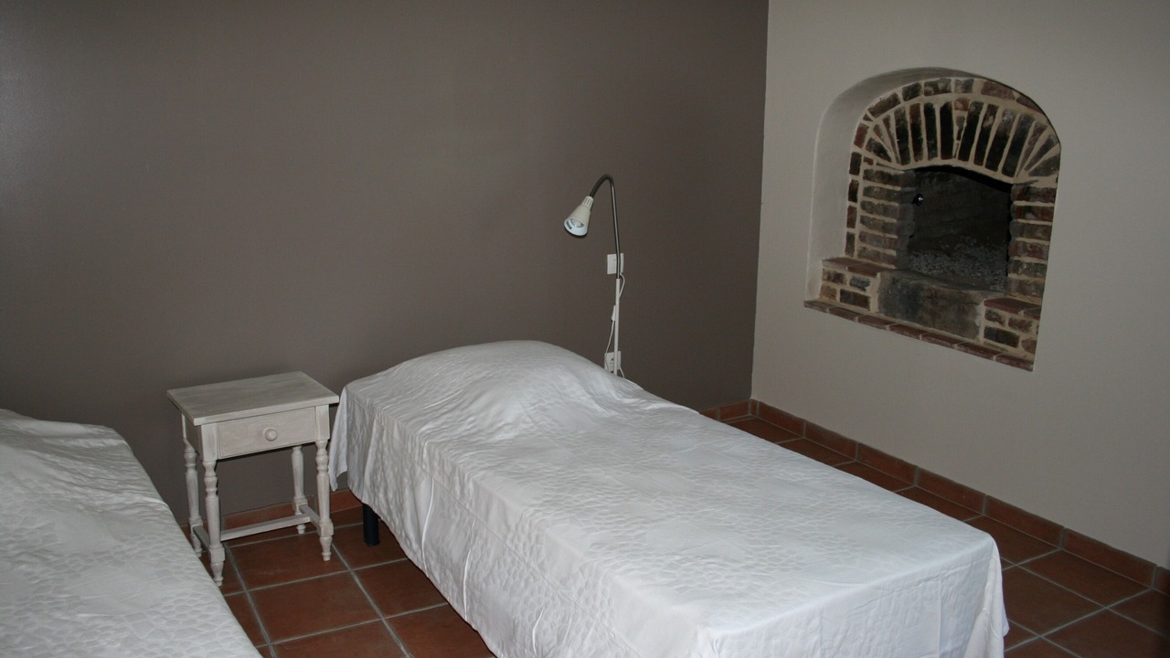 Photo of Others in Verton