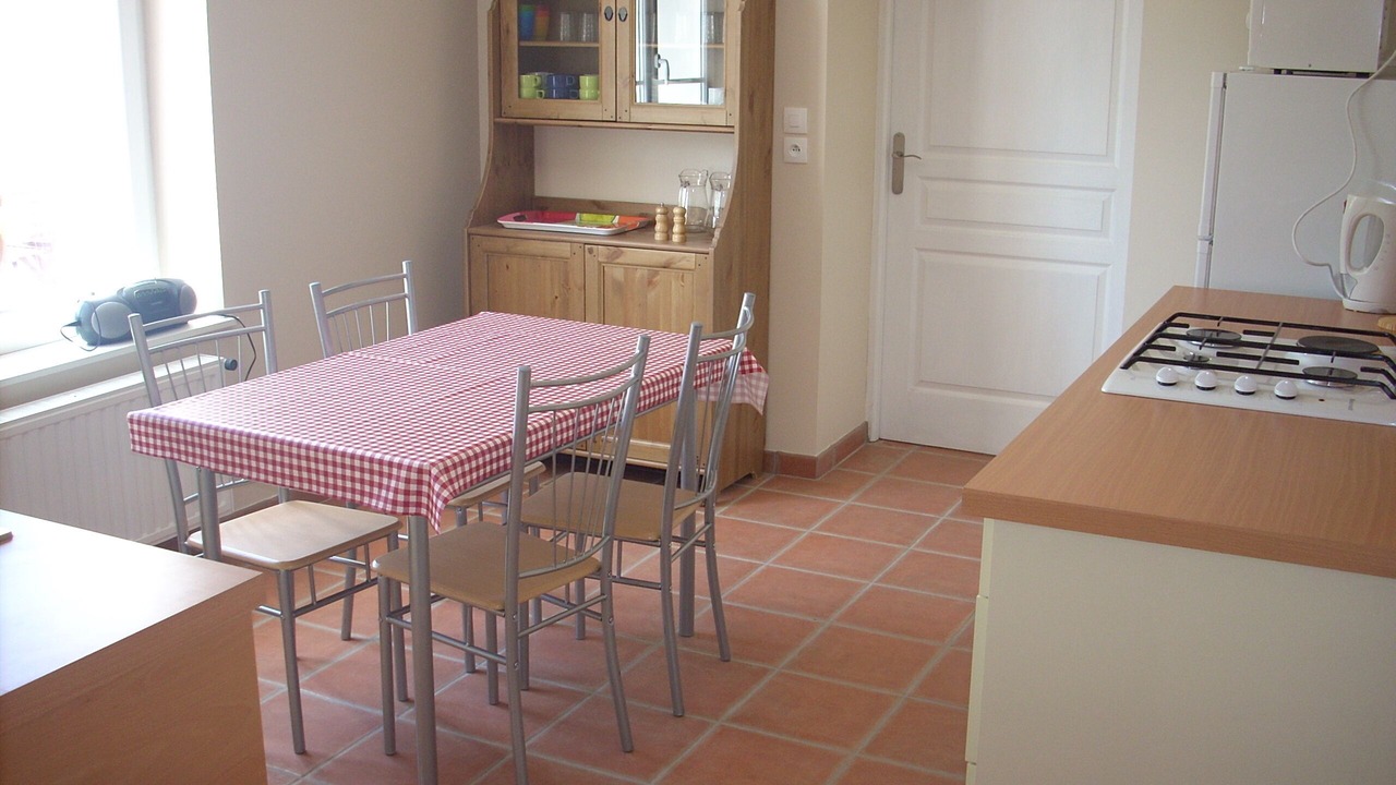 Photo of Others in Verton