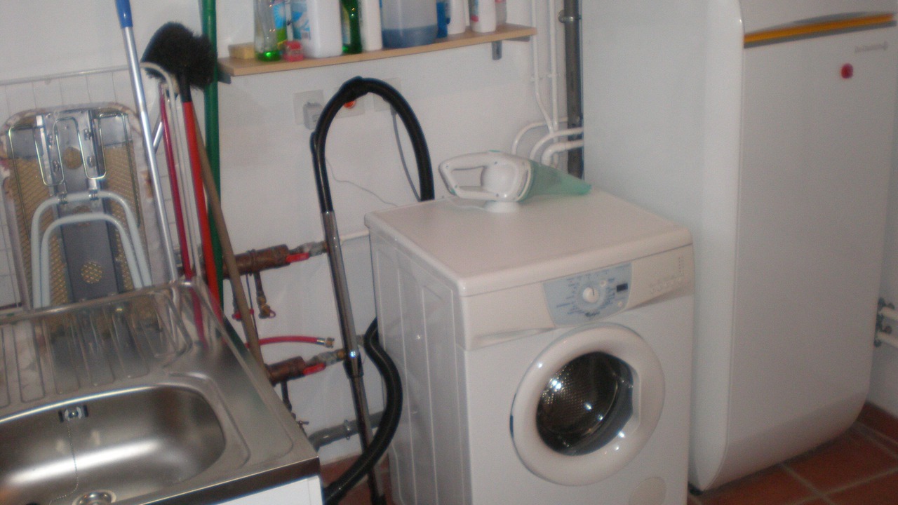 Photo of Others in Verton