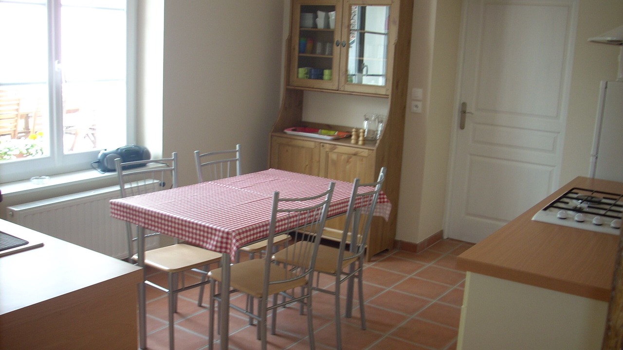 Photo of Others in Verton