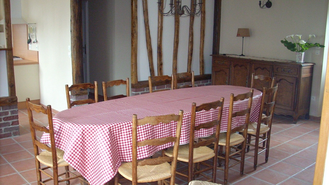 Photo of Others in Verton