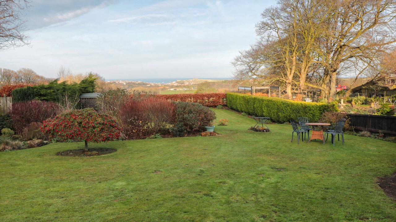 Photo of Outdoor in Sneaton