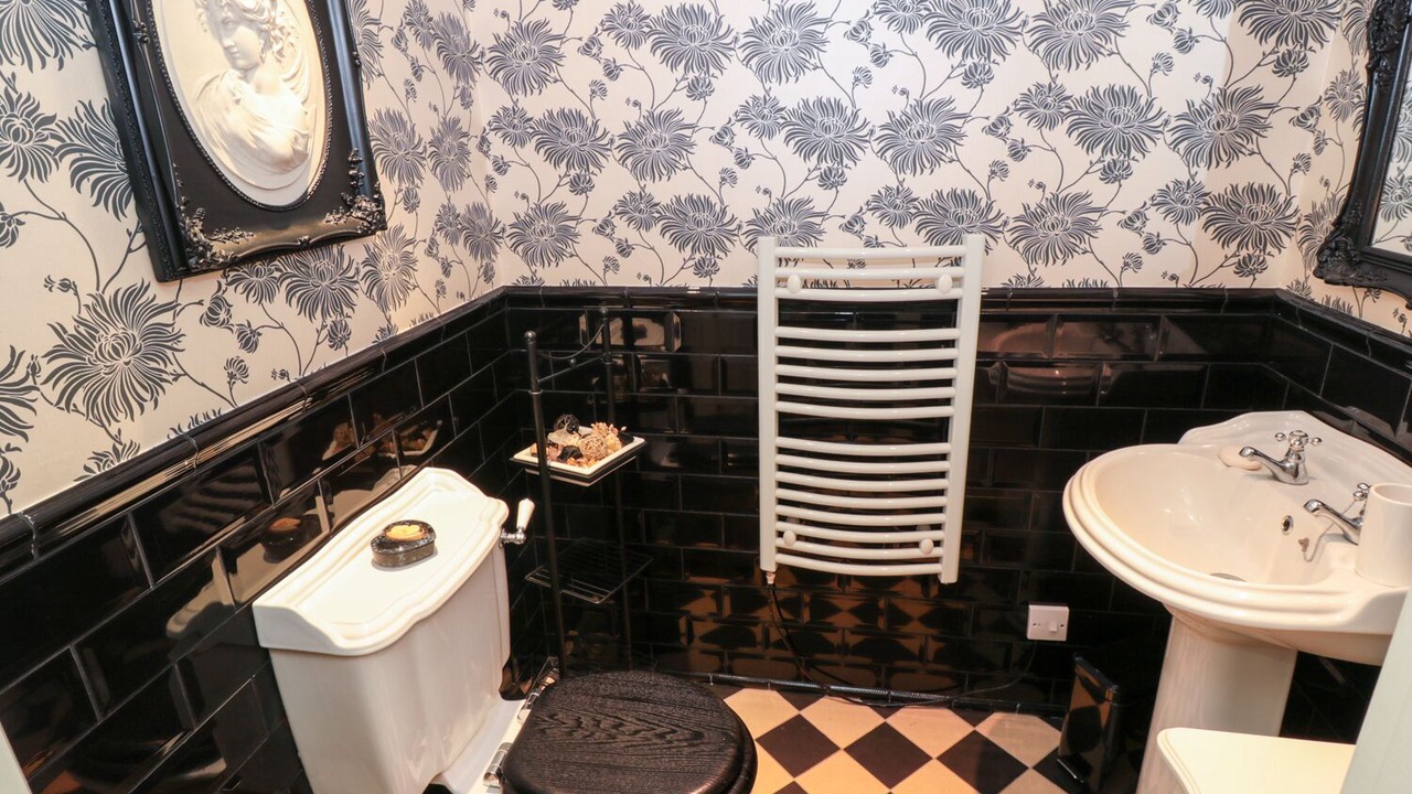 Photo of Bathroom in Sneaton