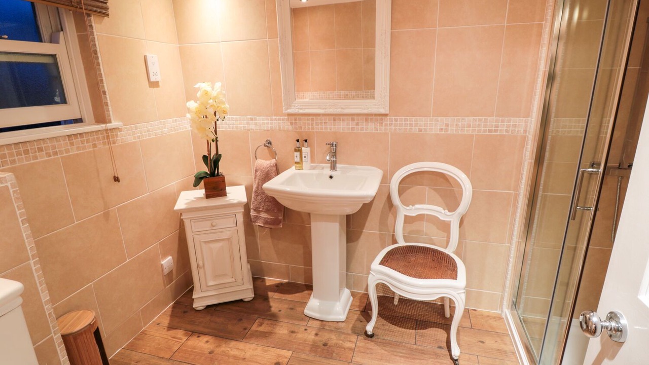 Photo of Bathroom in Sneaton