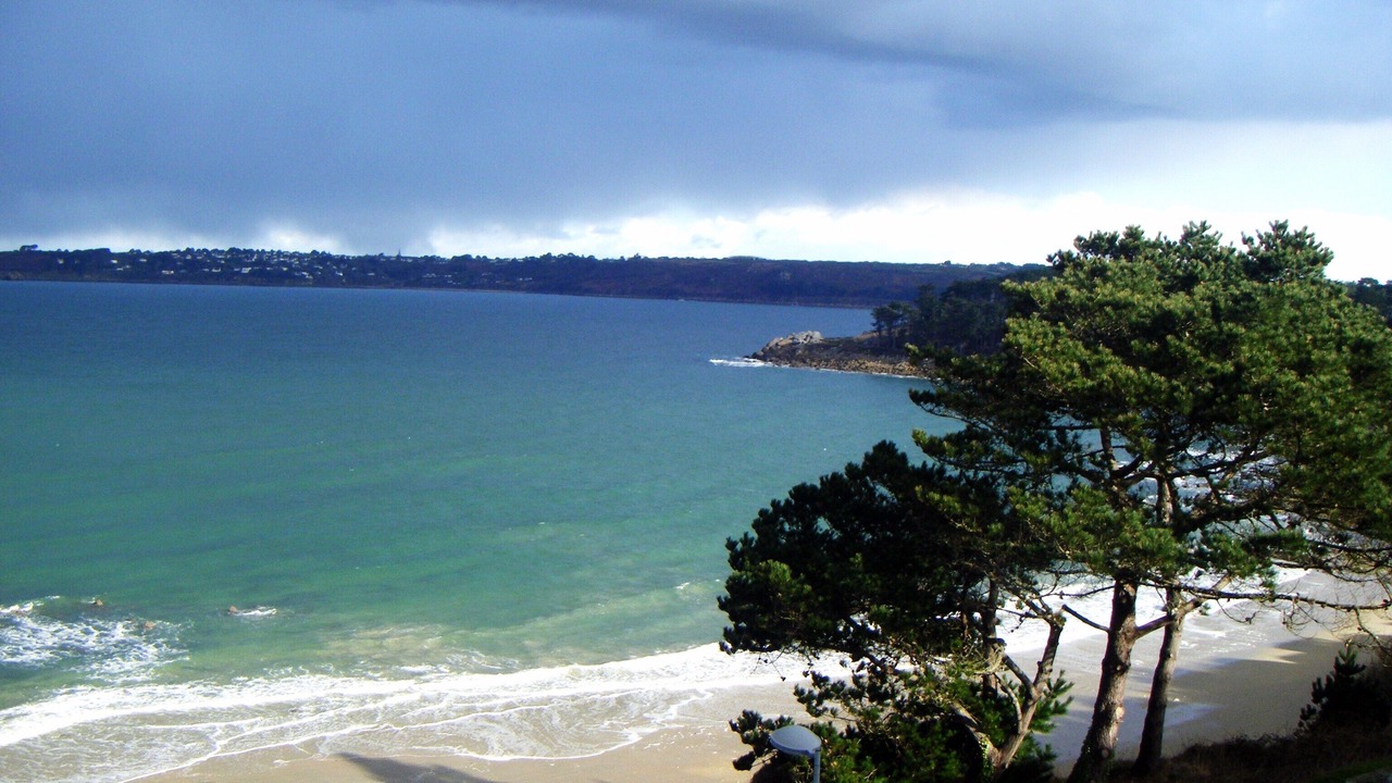 Photo of Others in Tredrez-Locquemeau